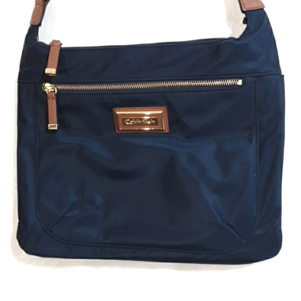 Calvin Klein Navy and Tan Crossbody NWOT